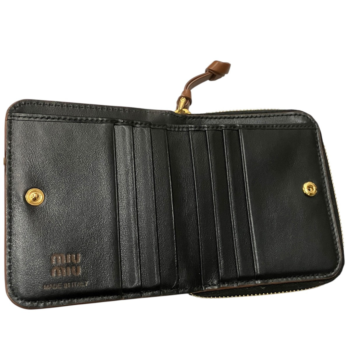 MIU MIU 2つ折りジップウォレット 古着・中古-6枚目のアイテム画像