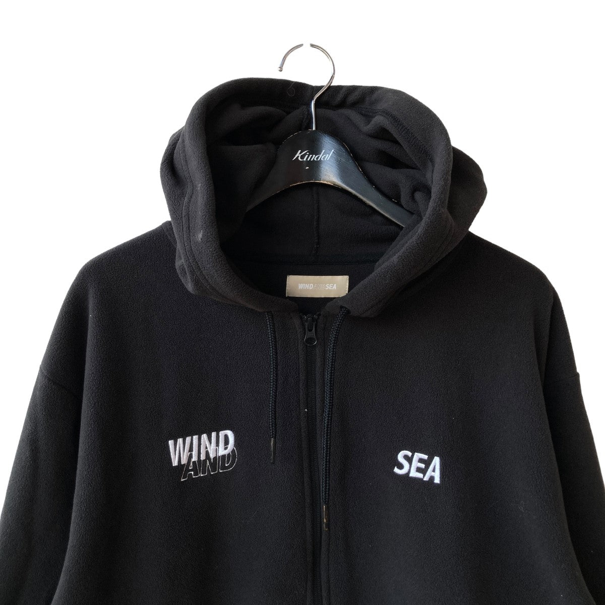 WIND AND SEA(ウィンダンシー) ジップパーカーWDS-O-ESS-24Q2-PLT-01 WDS-O-ESS-24Q2-PLT-01  ダークグレー サイズ XL｜【公式】カインドオルオンライン ブランド古着・中古通販【kindal】