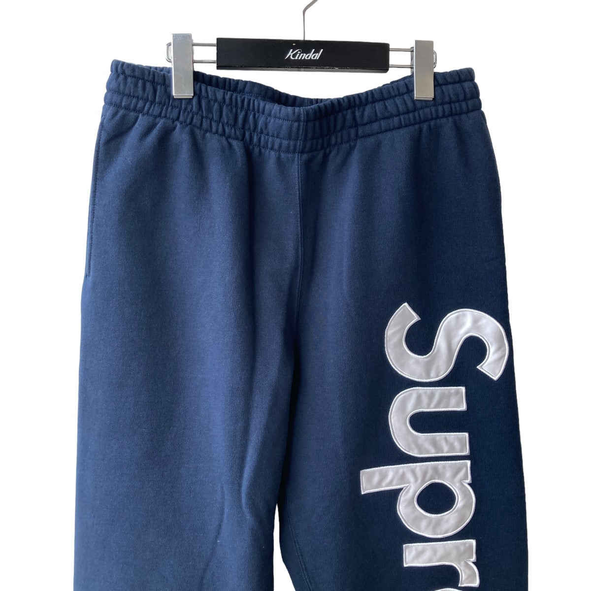 Supreme(シュプリーム) 22AWSatin Applique Sweatpantスウェットパンツ