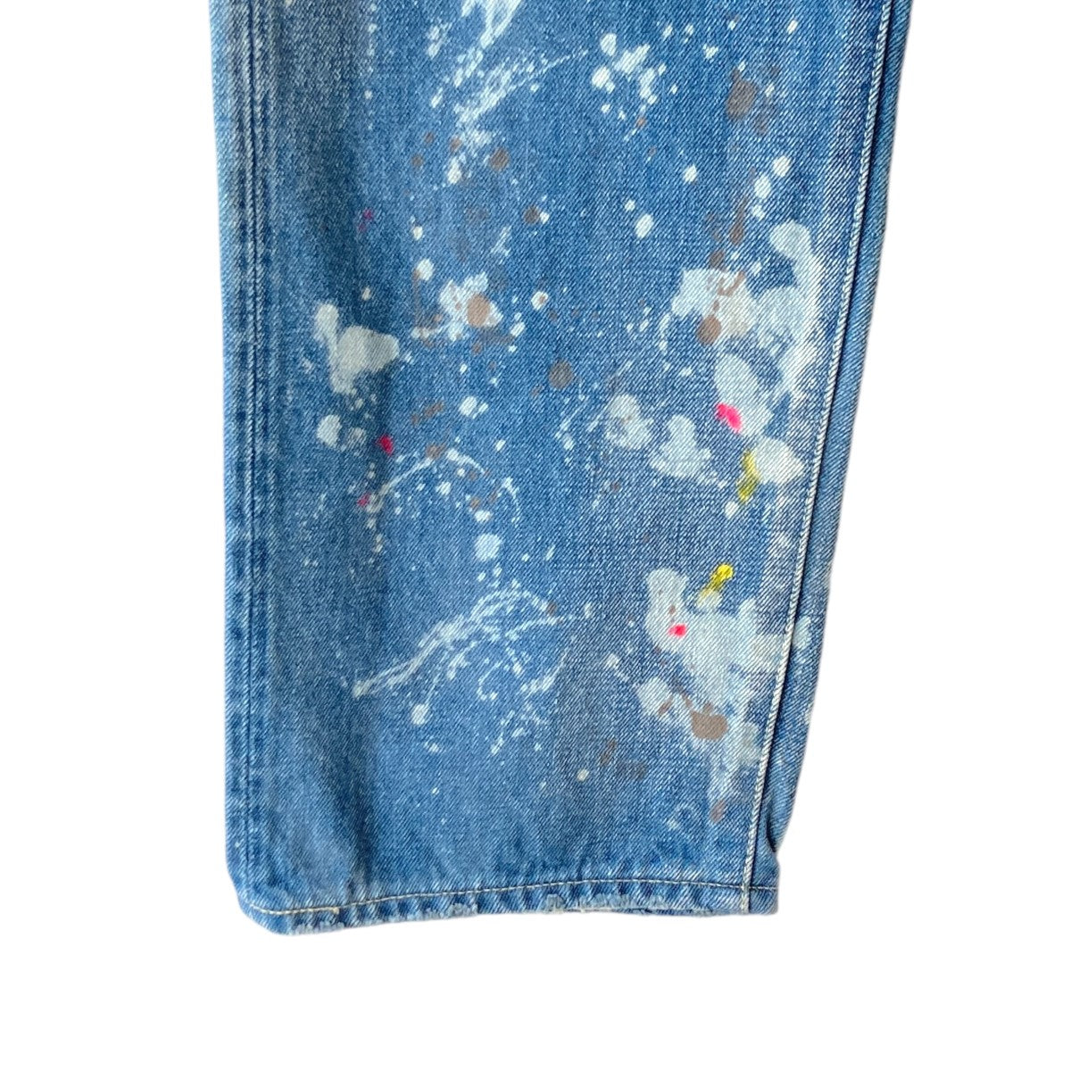 リーバイスビンテージクロージング×フラグメントの別注501本限定 加工デニムパンツ 55501-0068です。 LEVI’S VINTAGE CLOTHING×FRAGMENTS ボトムス 古着・中古アイテム