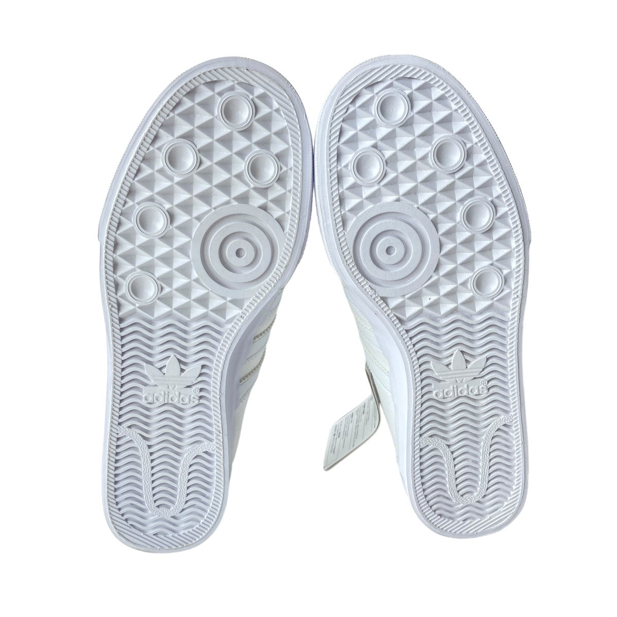 アディダスのADIEASE スニーカー EG2487です。 adidas シューズ 古着・中古アイテム