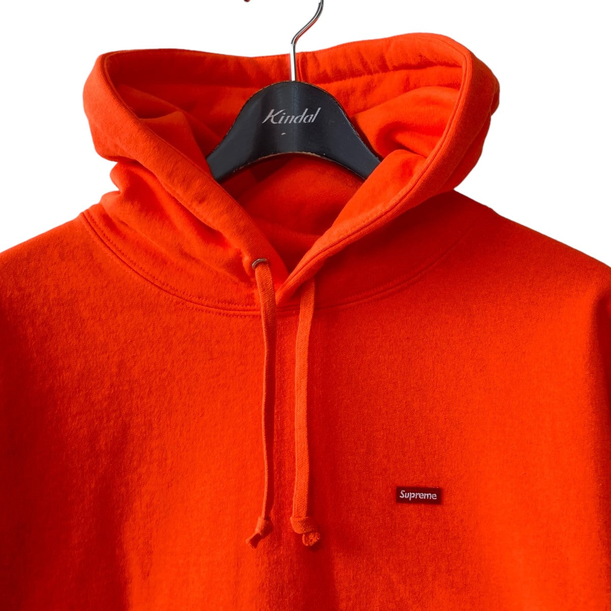 Supreme(シュプリーム) 24SSsmall box logoプルオーバーパーカー 