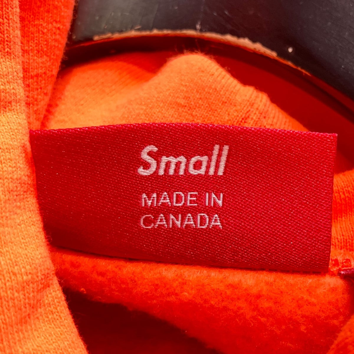 24SSsmall box logoプルオーバーパーカー