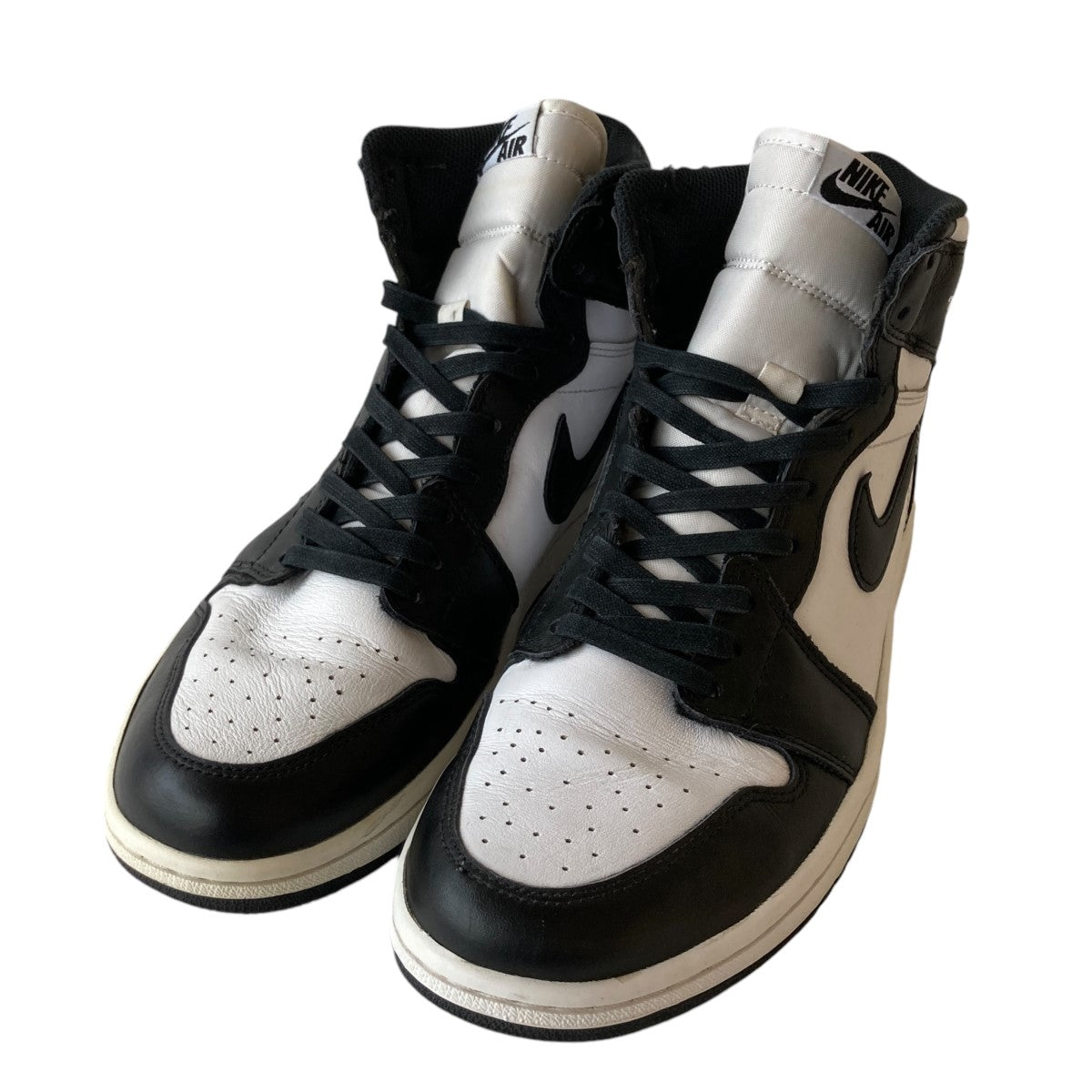 ナイキの AIR JORDAN 1 RETRO HIGH OG PANDA 555088-010です。 NIKE シューズ 古着・中古アイテム