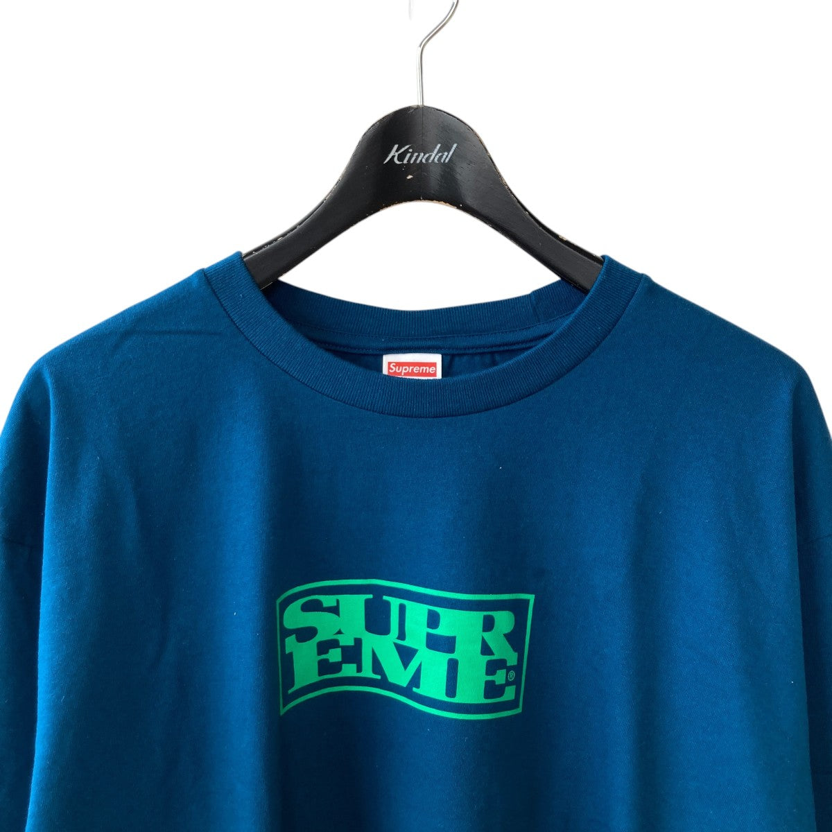 シュプリーム ドントケア フーデッド スウェットシャツ Supreme(シュプリーム) 20SS「Futura Logo Crewneck」スウェット