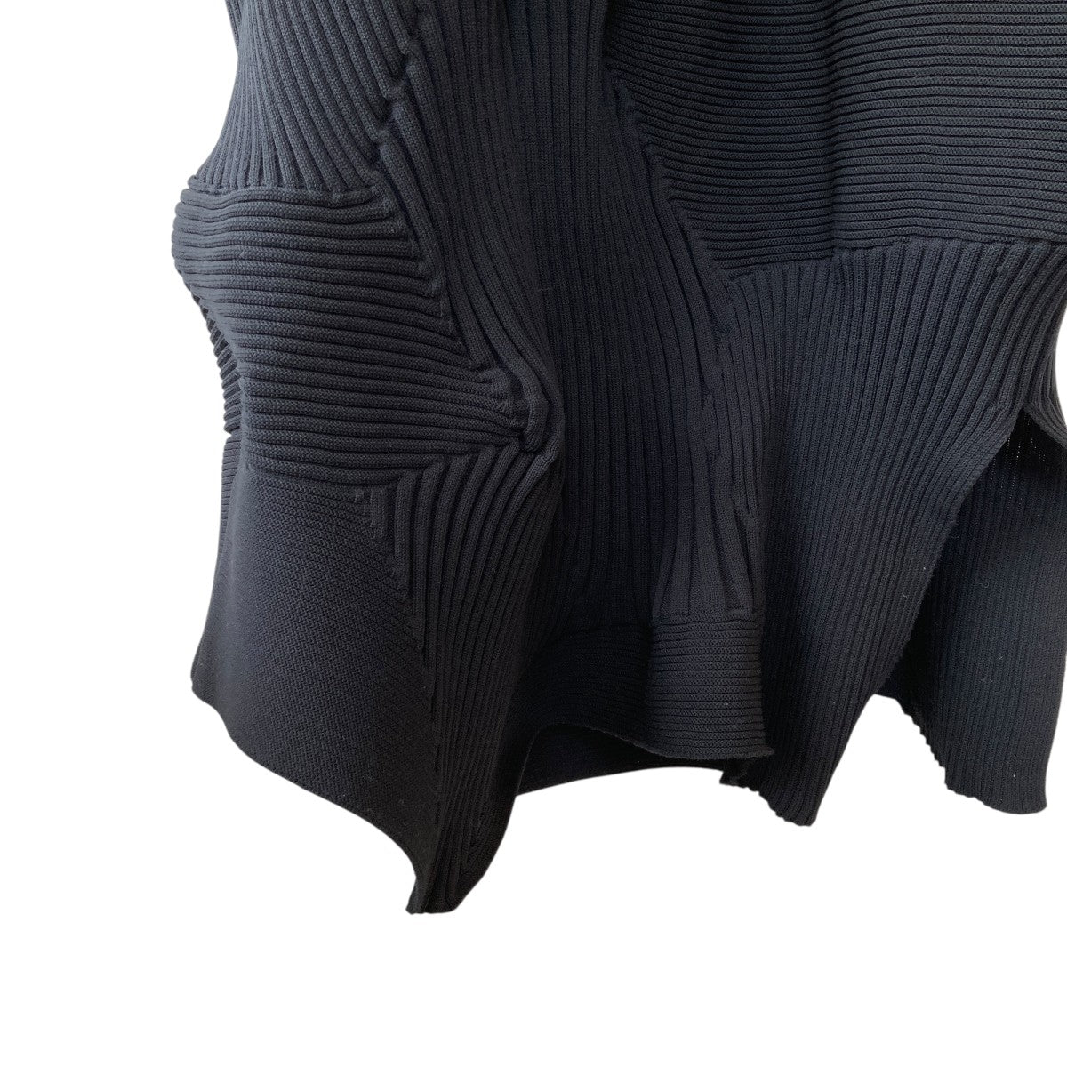 ISSEY MIYAKE(イッセイミヤケ) 22AWKONEKONEワンピースIM23KH295