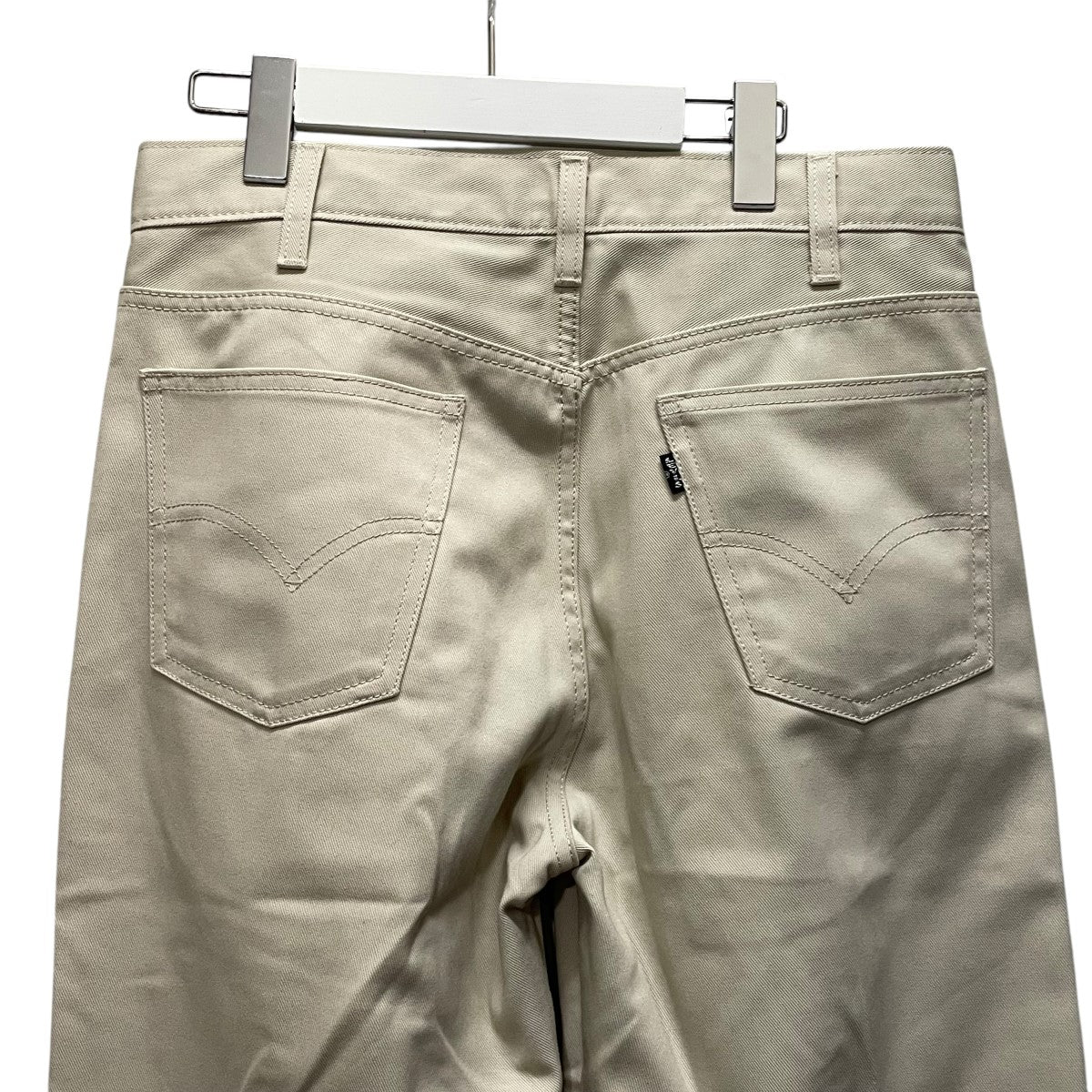 リーバイスプレミアムのスラックス PC9-A3552-0001です。 LEVI’S PReMIUM 古着・中古 ボトムス アイテム