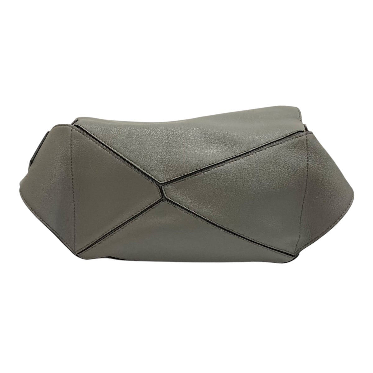 LOEWE(ロエベ) レザーショルダーバッグ グレー｜【公式