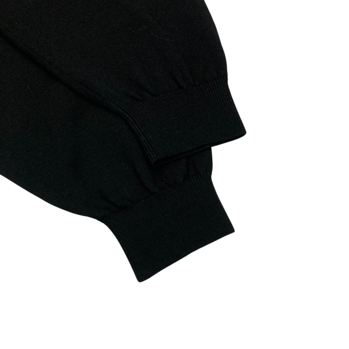 モックネックニットセーター