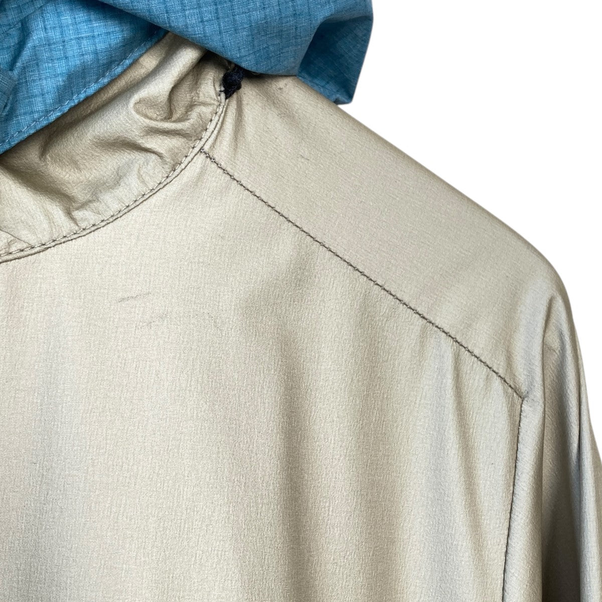 バイボレのGORE-TEX S-Hybrid Hooded Jacket マウンテンパーカー 21-011-610-0007-1-0です。 BYBORRE アウター 古着・中古アイテム