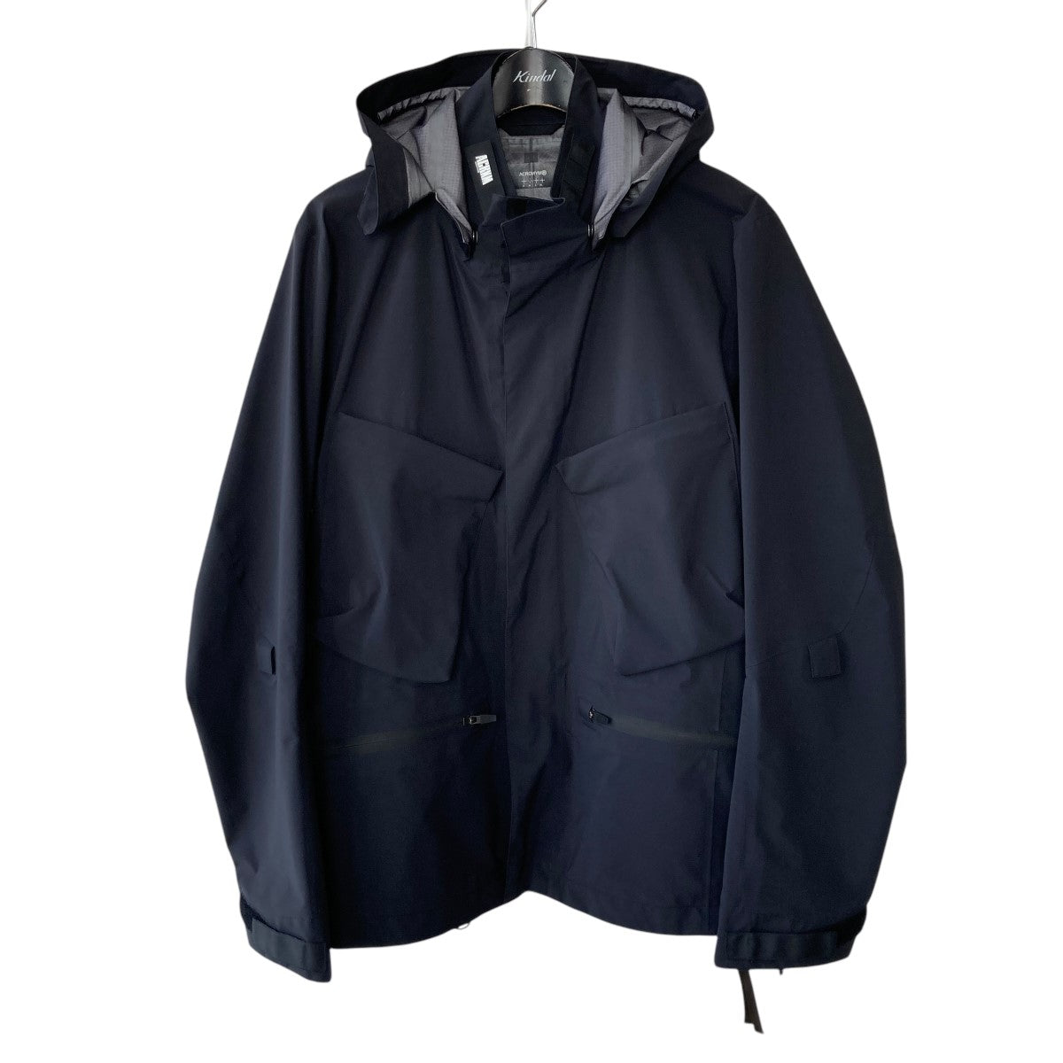 アクロニウムの3L GORE-TEX PRO INTEROPS FIELD JACKET マウンテンパーカー J56-GTです。 ACRONYM 古着・中古 アウター アイテム