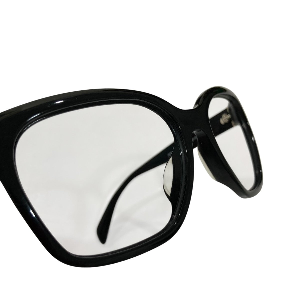 プラダサングラス　prada Prada Eyewear プラダ シンボル オーバルサングラス | ブラック