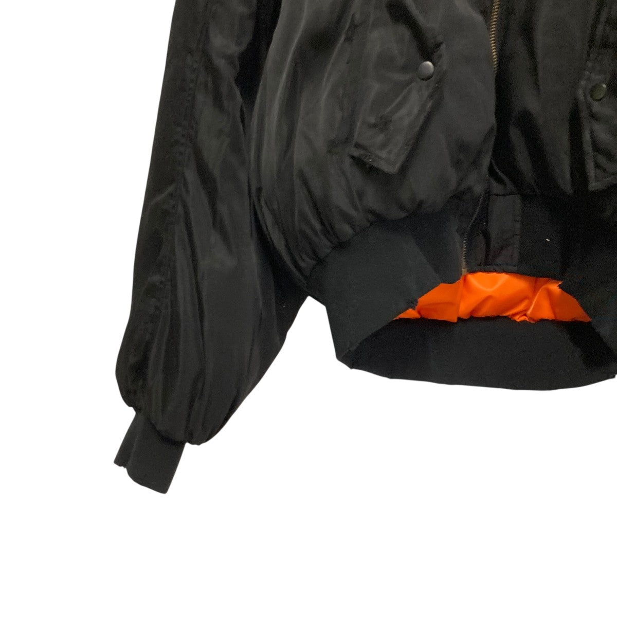 Reworked hooded bomber jacketMA-1ジャケット