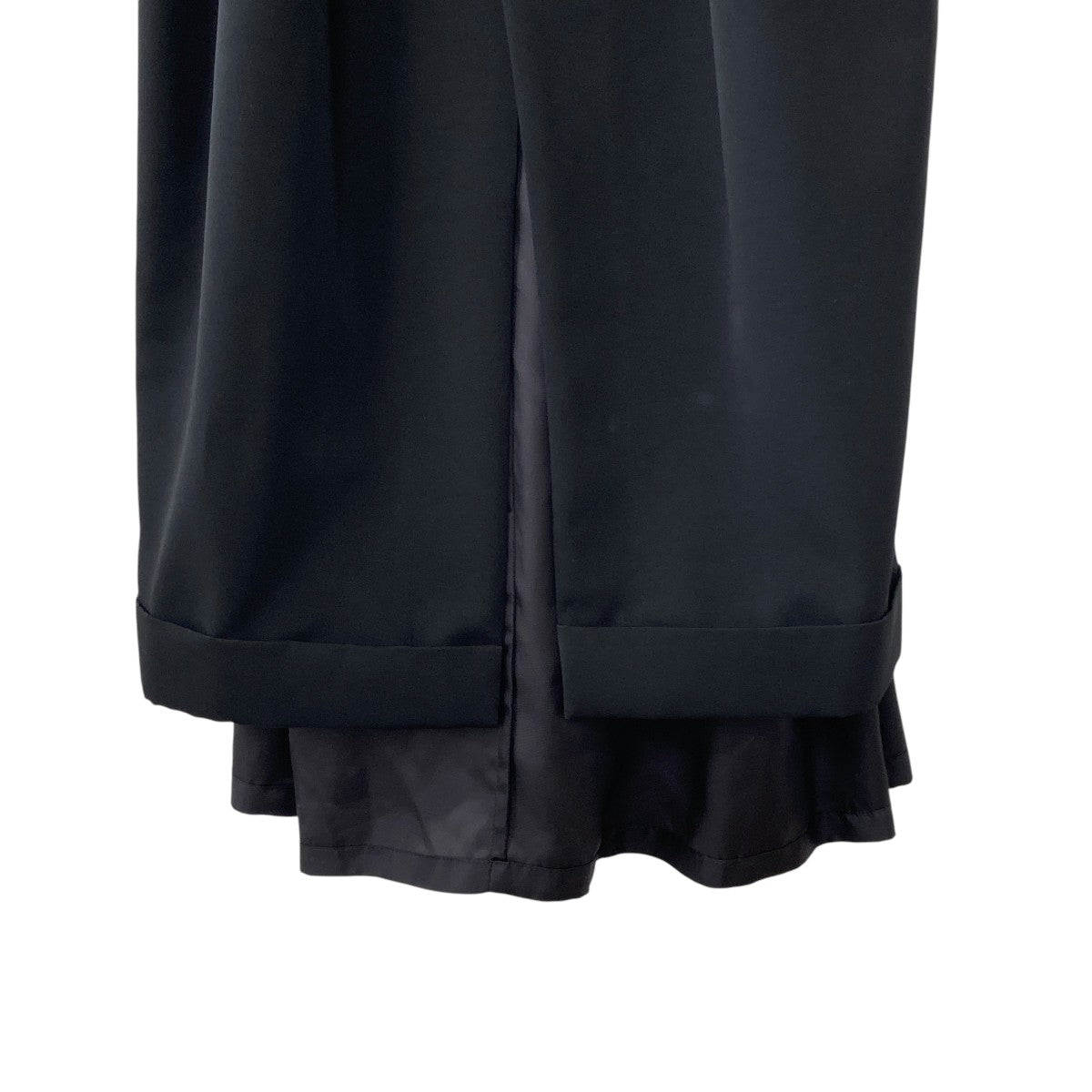 noir kei ninomiya 2022 ストライプ フリル吊りスカート Noir Kei Ninomiya: Women's Detachable Skirt Dress (Black