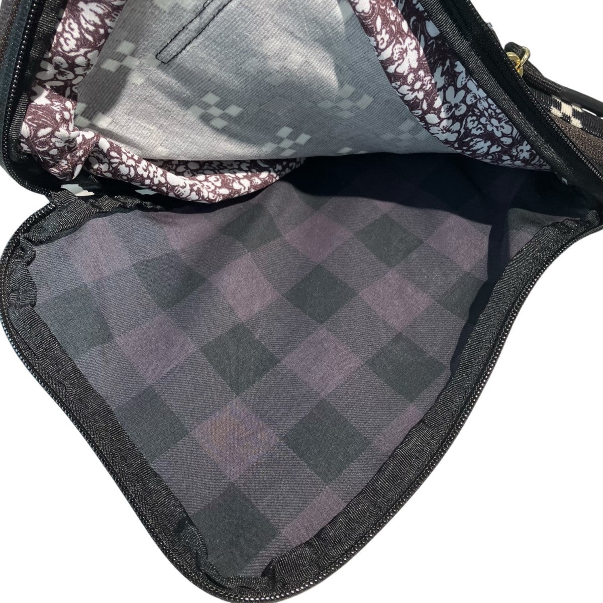 sacai(サカイ) sacai Zantan Travelトラベルポーチ24-0914S 24-0914S