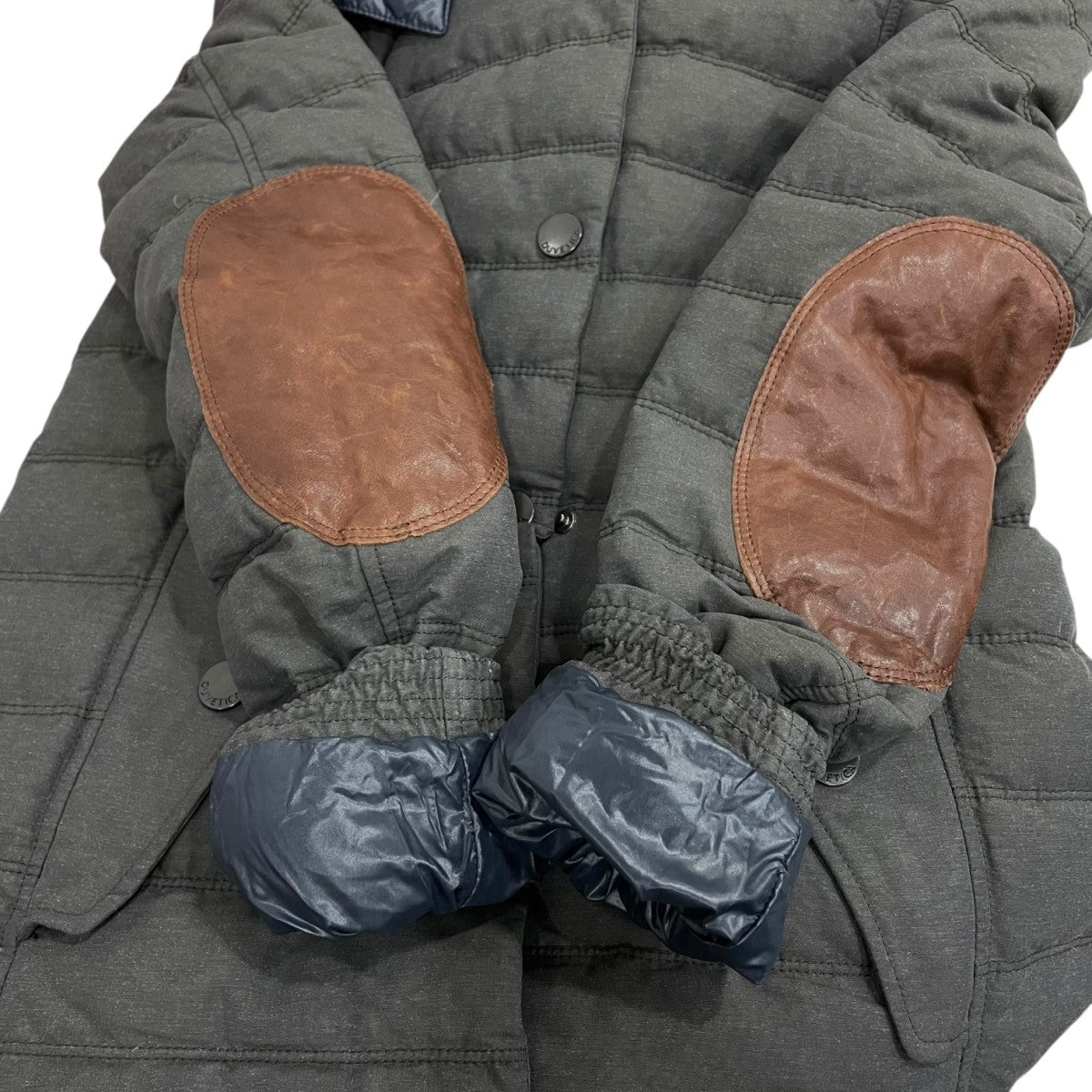 DUVETICA ダウンジャケット 古着・中古-6枚目のアイテム画像