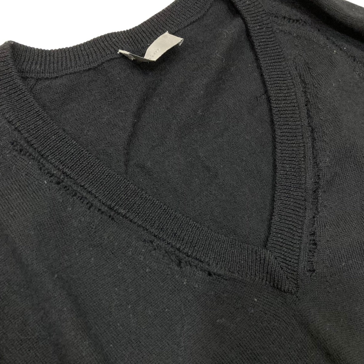 Dior Homme(ディオールオム) ダメージ加工 Vネックニット