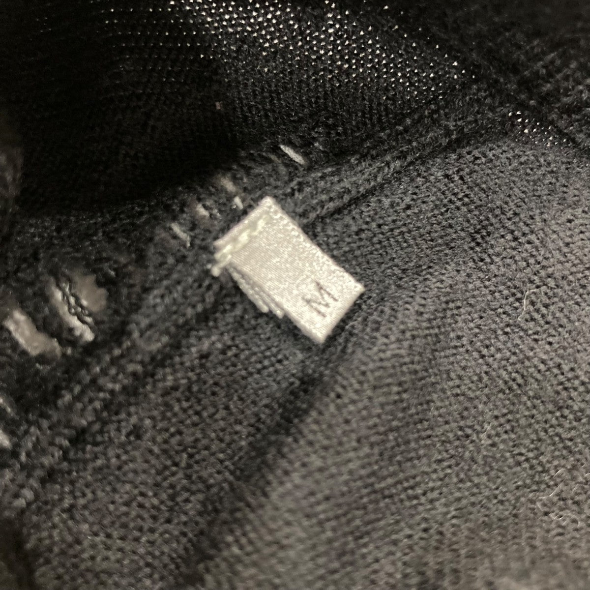 Dior Homme(ディオールオム) ダメージ加工 Vネックニット