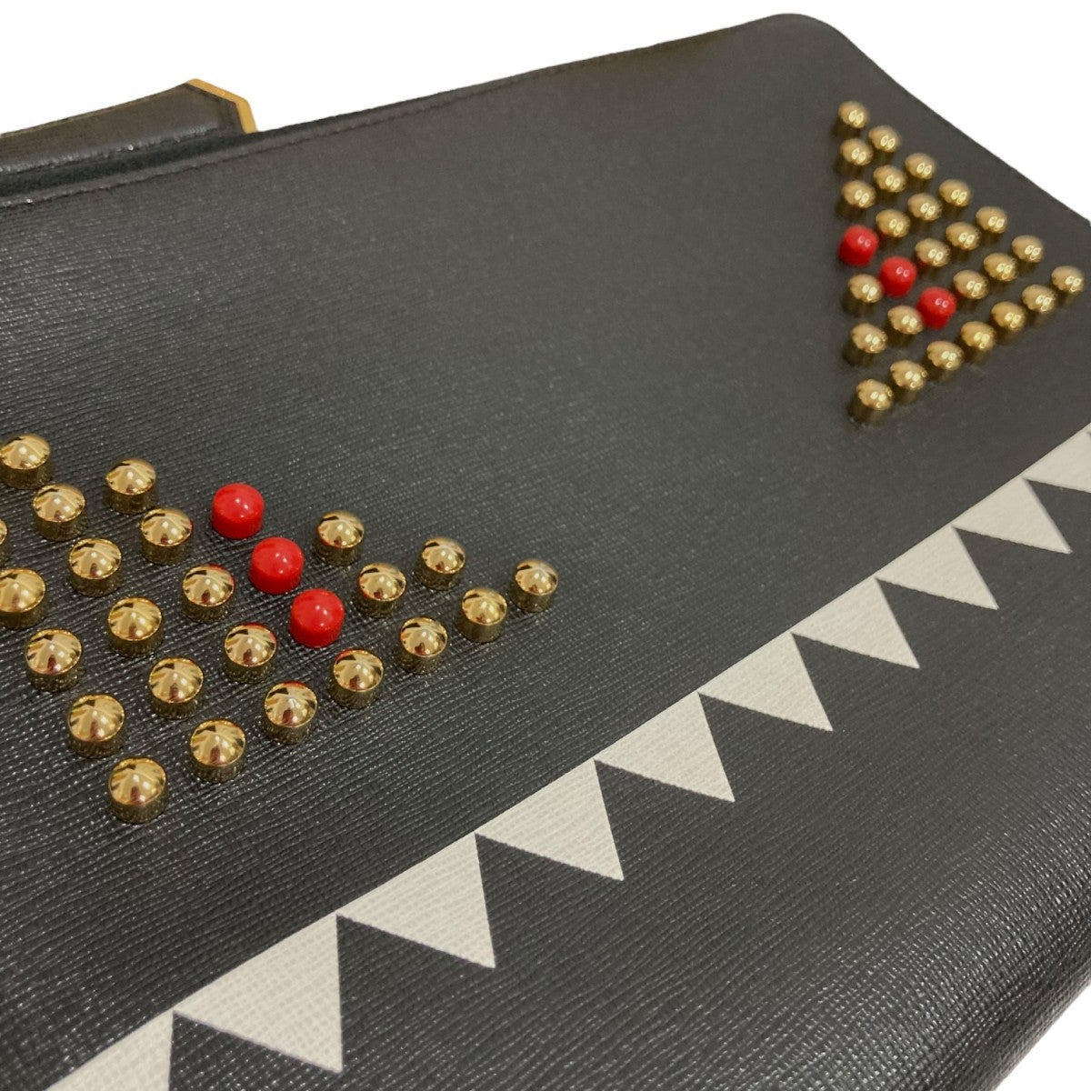 FENDI(フェンディ) クラッチバッグ8M0363 5QB F0KUR 8M0363 5QB