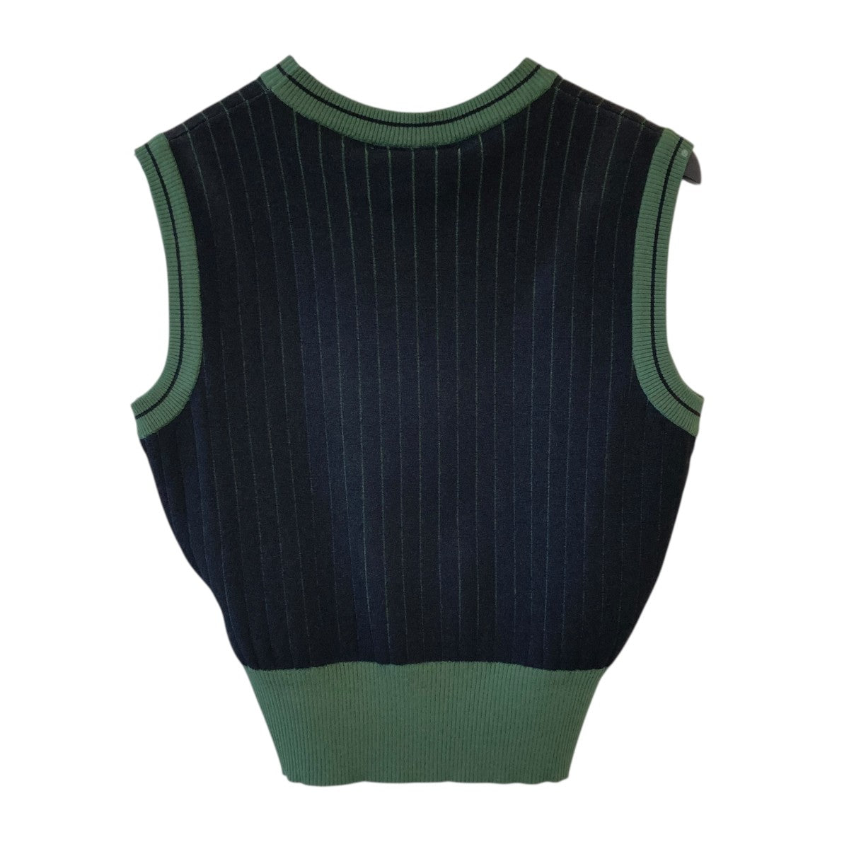 artesania  Flake Vest gr ニット ベスト 未使用 artesania Snow Flake Vest gr ニット ベスト 未使用の通販 by