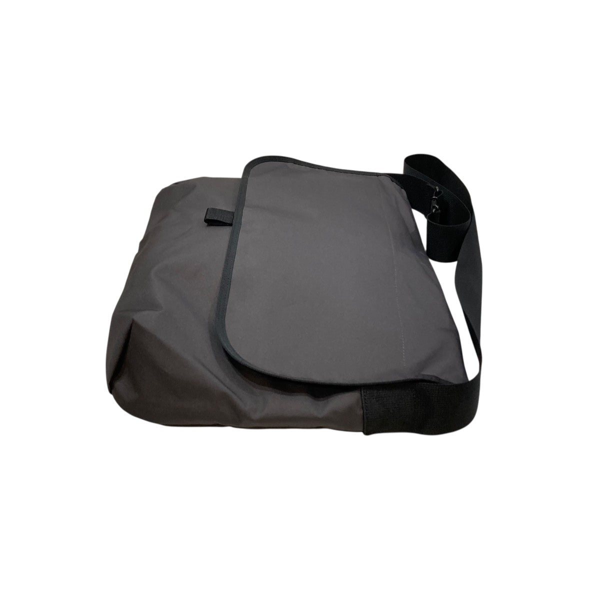PORTER×MARGARET HOWELL CORDURA CANVASメッセンジャーバッグ