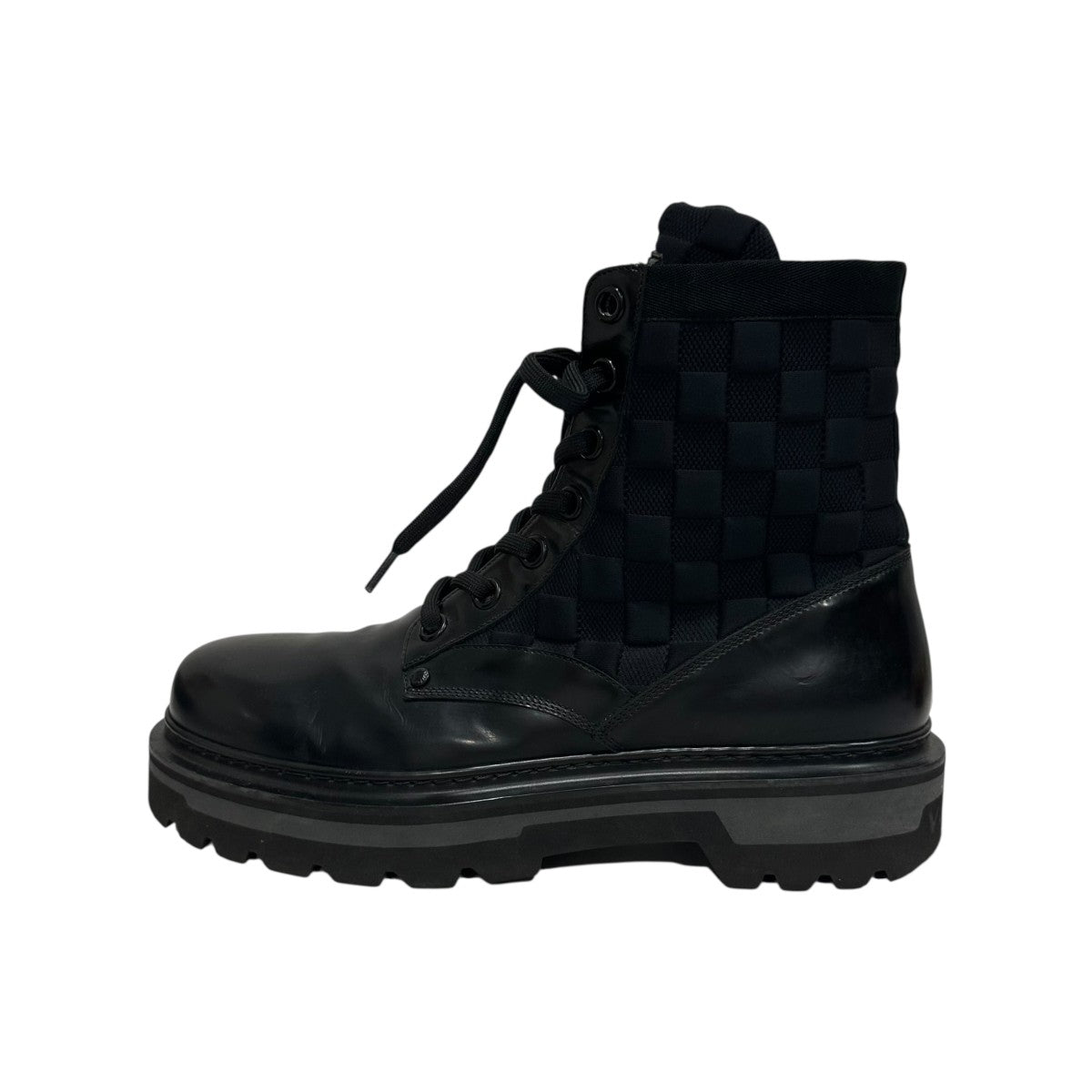 ルイヴィトンの靴 LOUIS VUITTON(ルイヴィトン) LV TRAIL SNEAKERスニーカーFD0260
