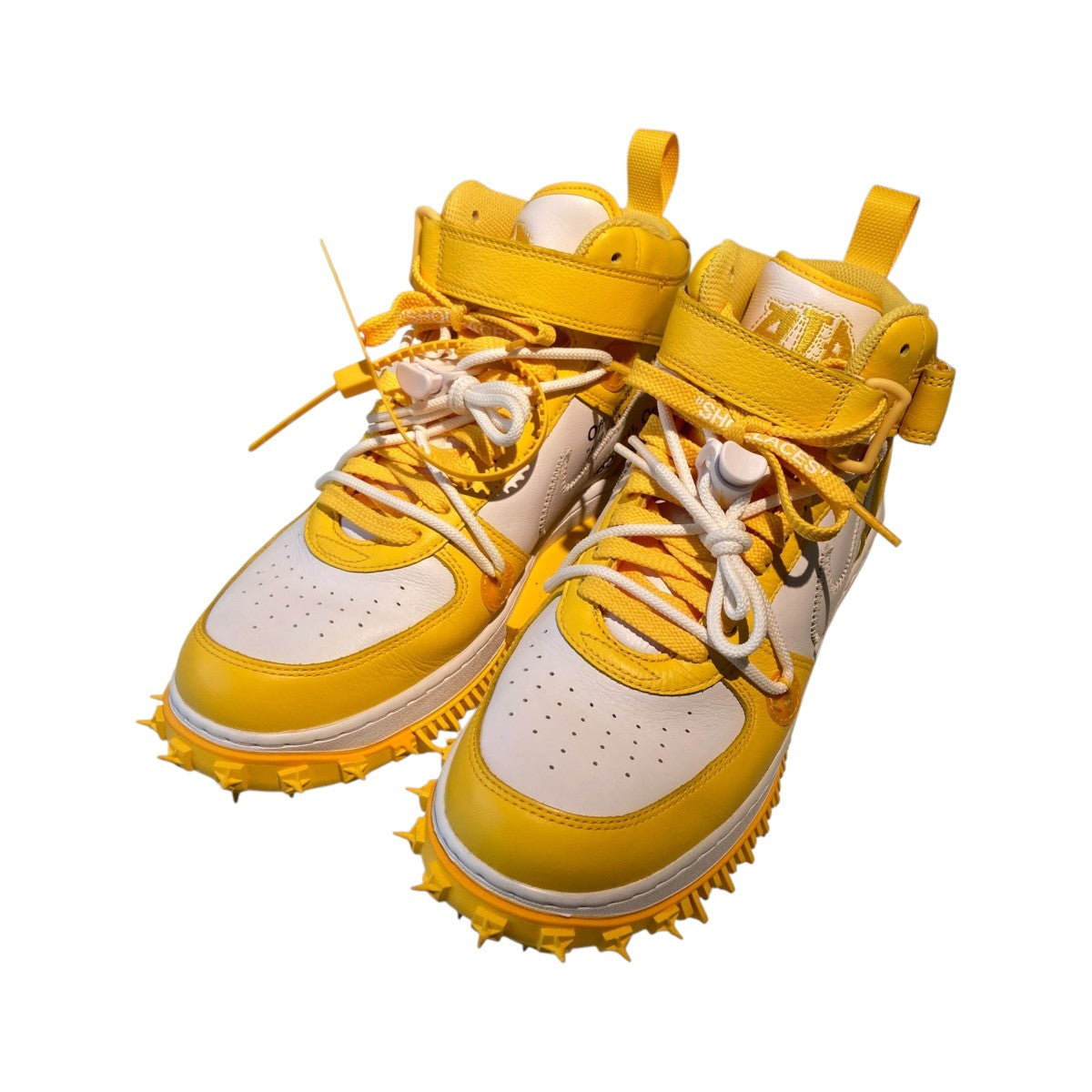 Nike サッカーシューズ ホワイト/イエロー 楽天市場】トレーニングシューズ ナイキ（カラーイエロー