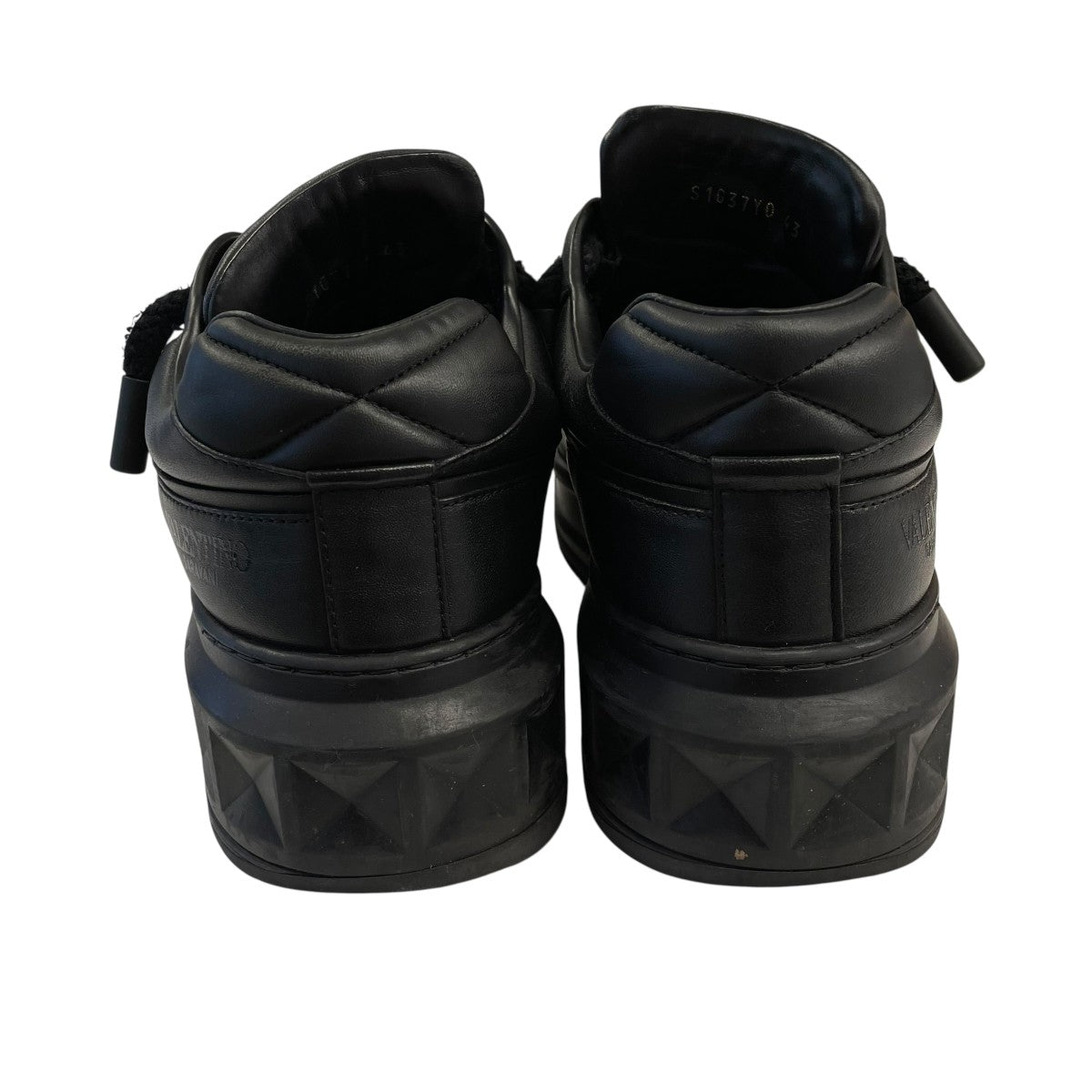 VALENTINO(ヴァレンチノ) スタッズスニーカーS1G37Y0 S1G37Y0 ブラック