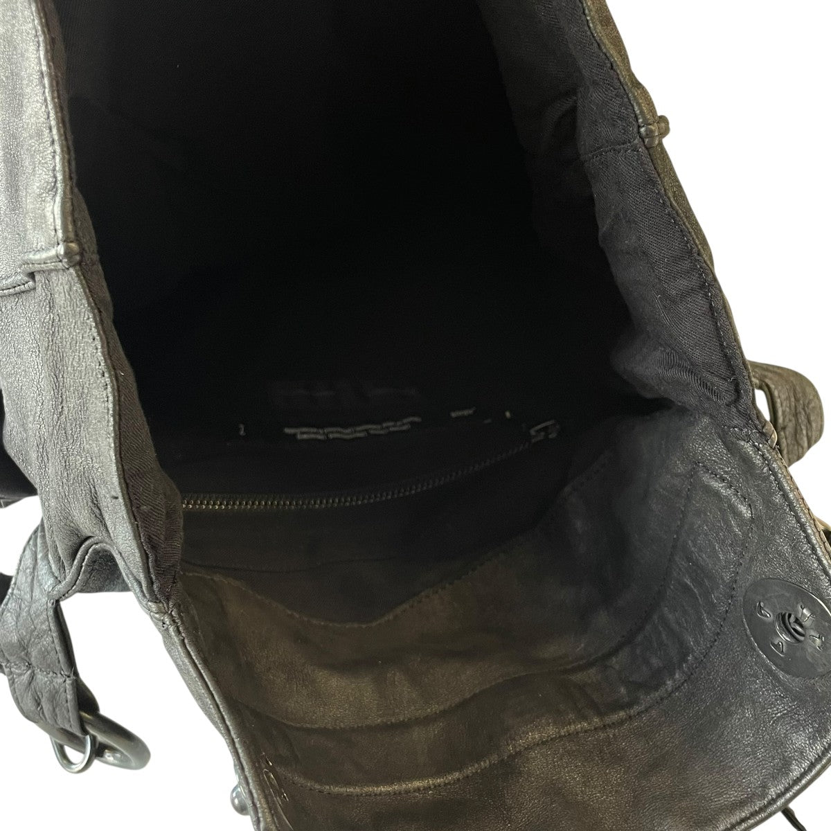 【美品】julius ユリウス　ショルダーバッグ　y2k JULIUS(ユリウス) 22AWGAS MASK SHOULDER BAGレザーショルダー