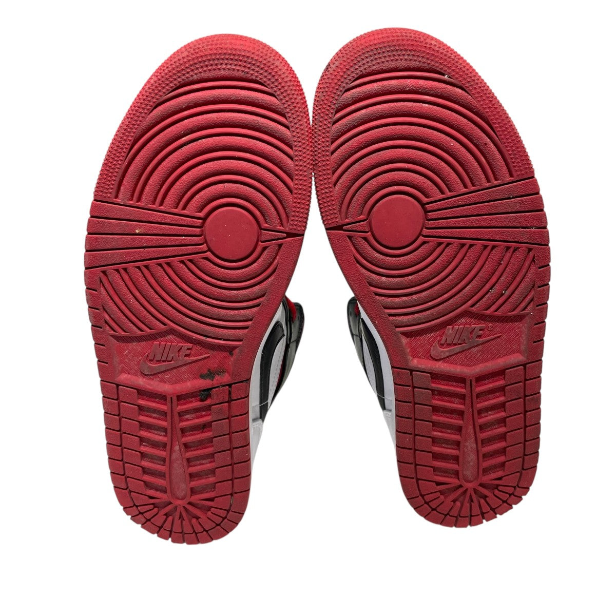 NIKE(ナイキ) Air Jordan 1 Mid Gym RedハイカットスニーカーDQ8426