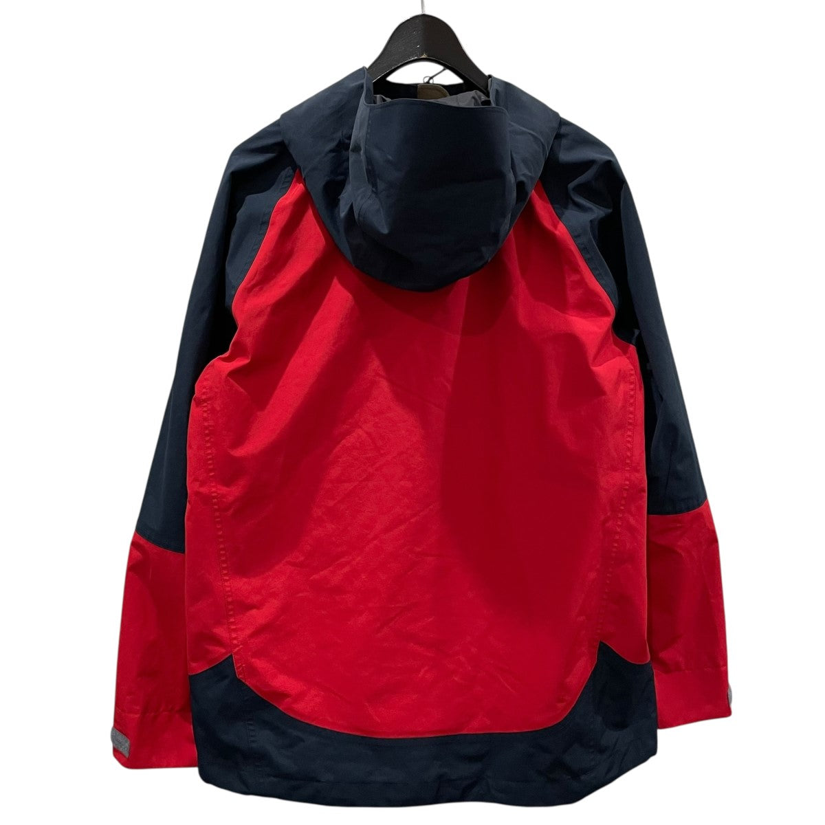Chums チャムス　ゴアテックス　マウンテンパーカー　試着のみ CHUMSから初めてGORE-TEX ファブリクス採用のジャケットシリーズ
