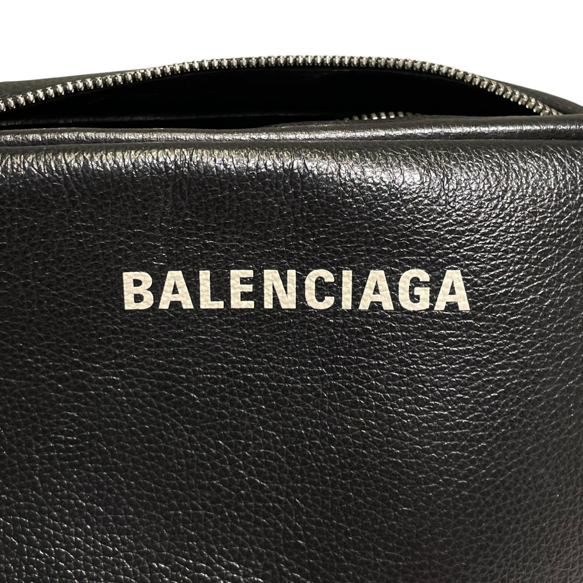 【正規品】BALENCIAGA バレンシアガ レザー　カメラバッグ Amazon | [バレンシアガ] ショルダーバッグ レディース カメラ
