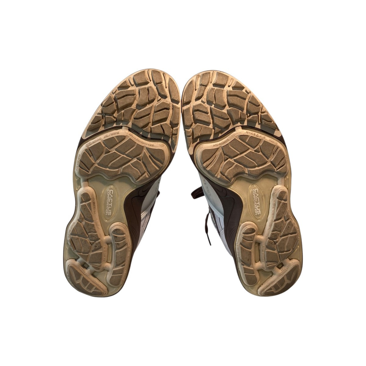 NIKE×TRAVIS SCOTT ZOOM FIELD JAXX WHITE AND LIGHT CHOCOLATE