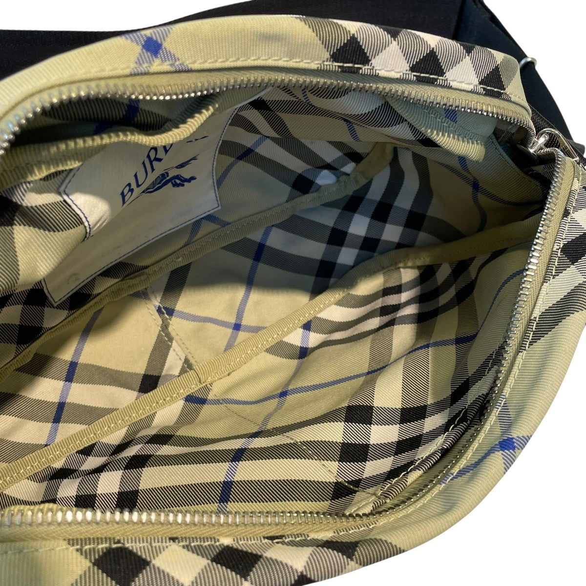 BURBERRY ESSENTIAL CROSSBODYカメラバッグ8091335 古着・中古-5枚目のアイテム画像