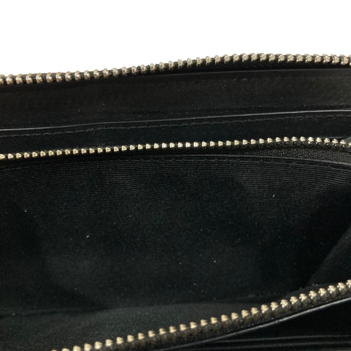 BURBERRY(バーバリー) スモークドチェック長財布 ブラック｜【公式