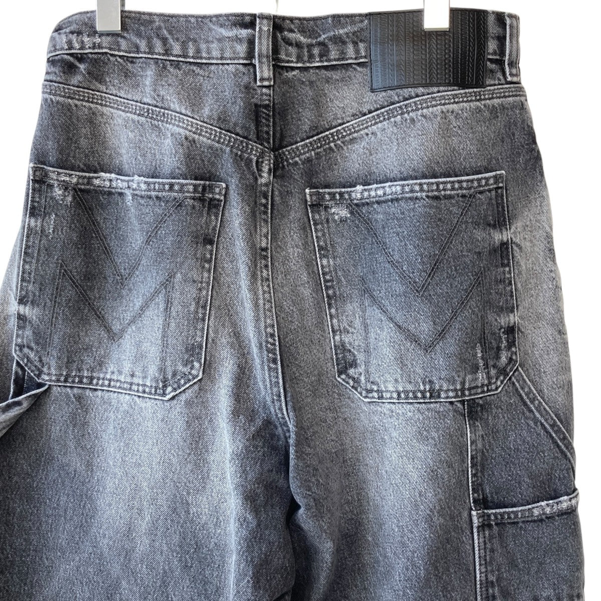 MARC JACOBS(マークジェイコブス) 25SSチャーム オーバーサイズ