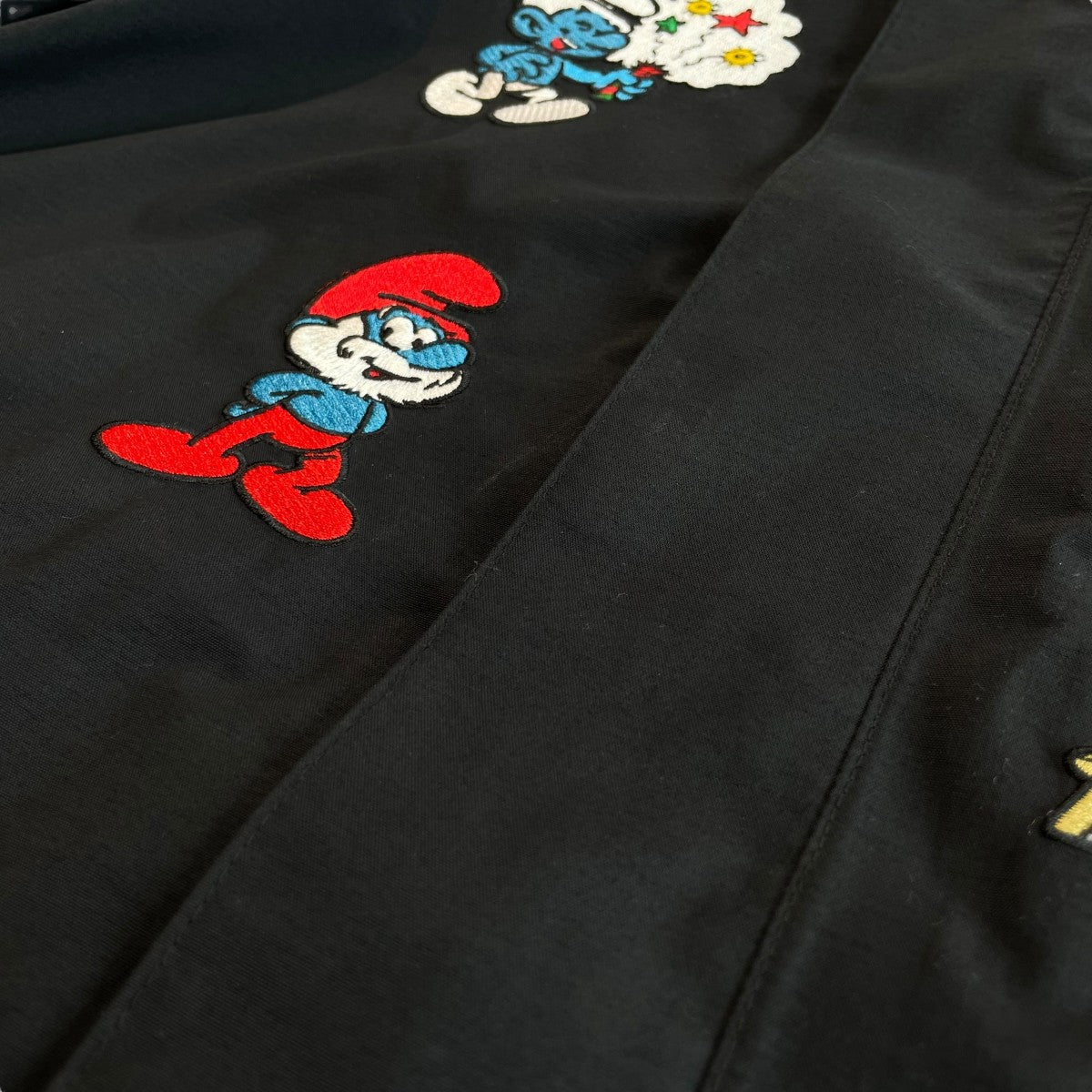 Supreme(シュプリーム) 20AWSmurfs GORE TEX Shell Jacketナイロン