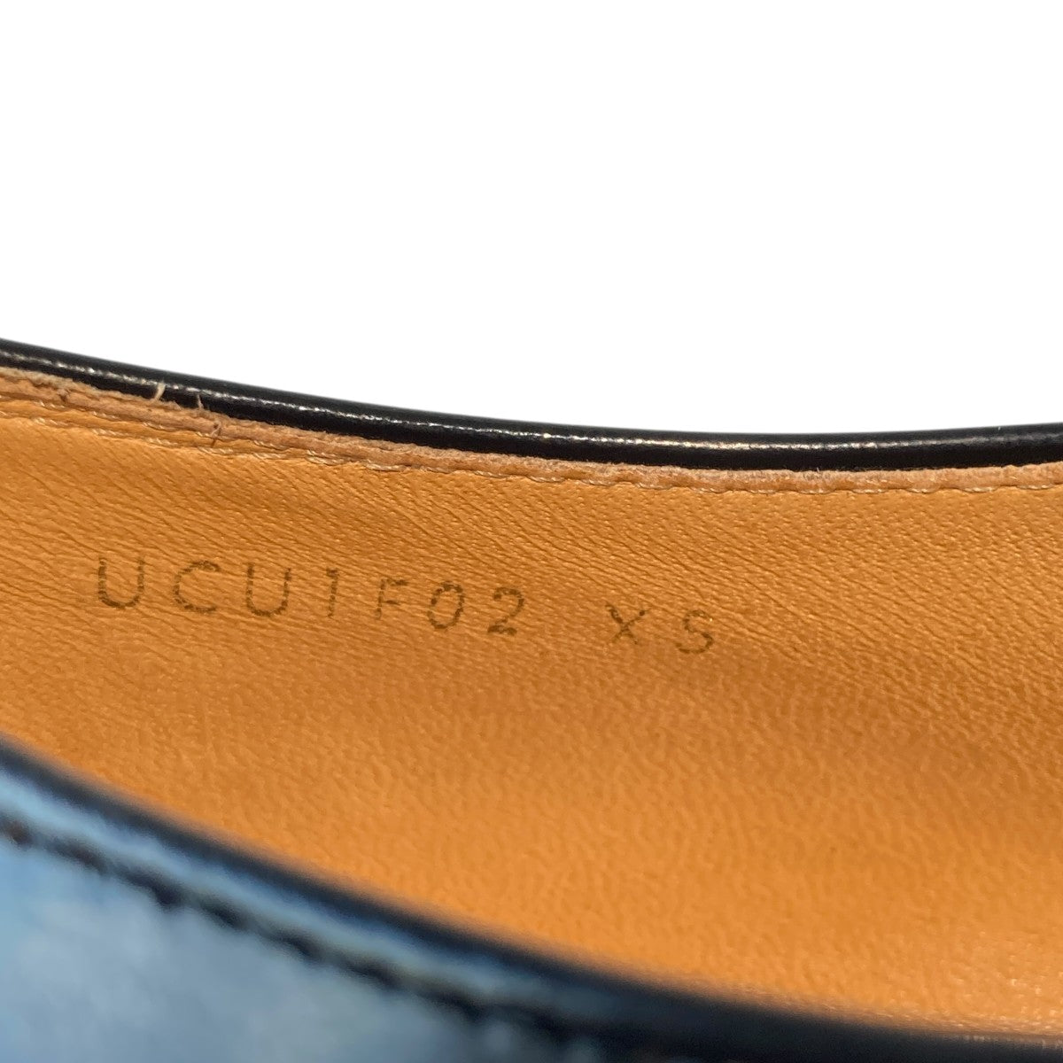 18SS厚底レザーシューズUCU1F02
