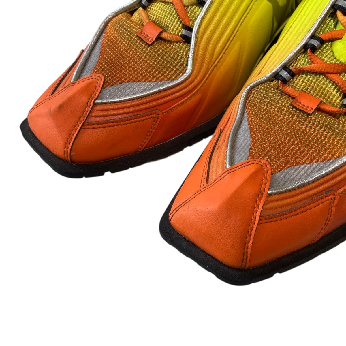 Shox MR4スニーカーDQ2401-800