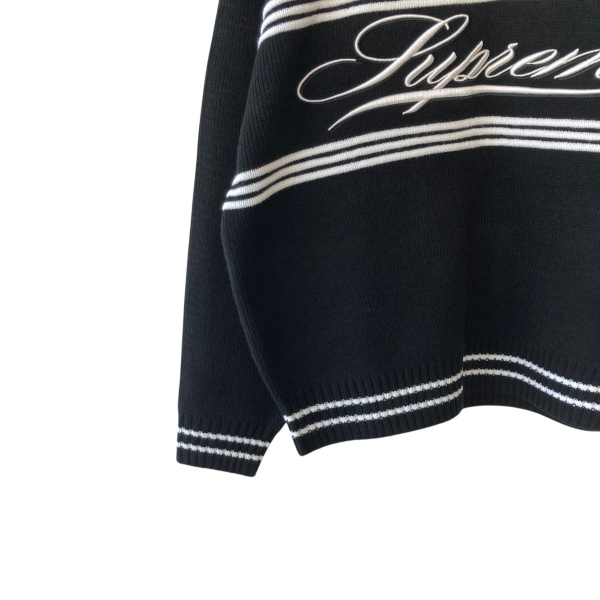 Supreme(シュプリーム) 25AWScript Stripe Half Zip Sweaterハイネック