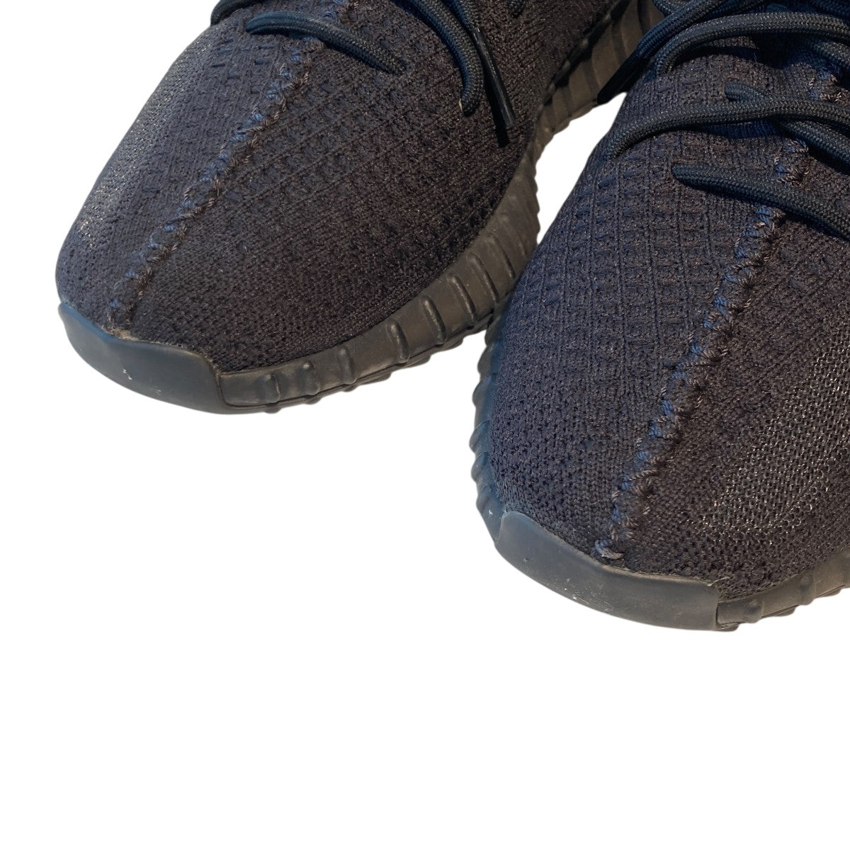 YEEZY Boost 350 V2 OnyxスニーカーHQ4540