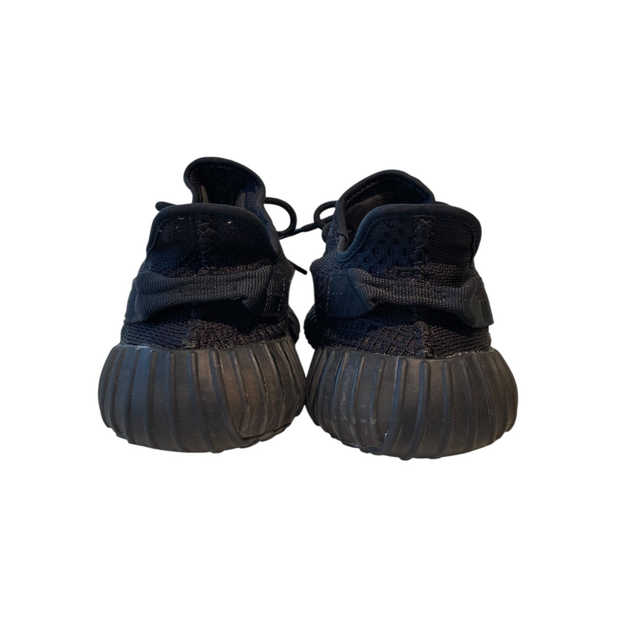 YEEZY Boost 350V2 OnyxスニーカーHQ4540