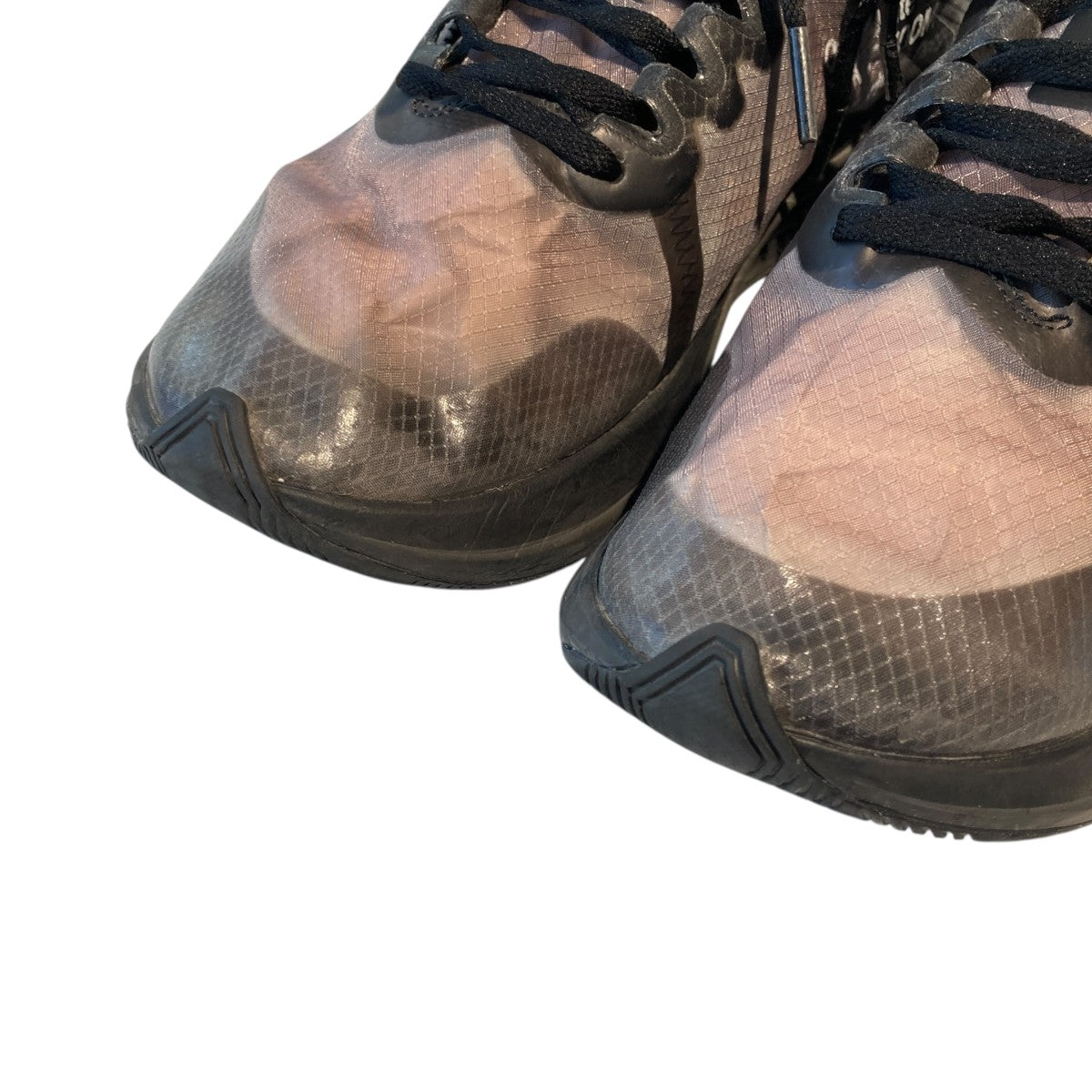 Zoom FlyローカットスニーカーAJ4588 001