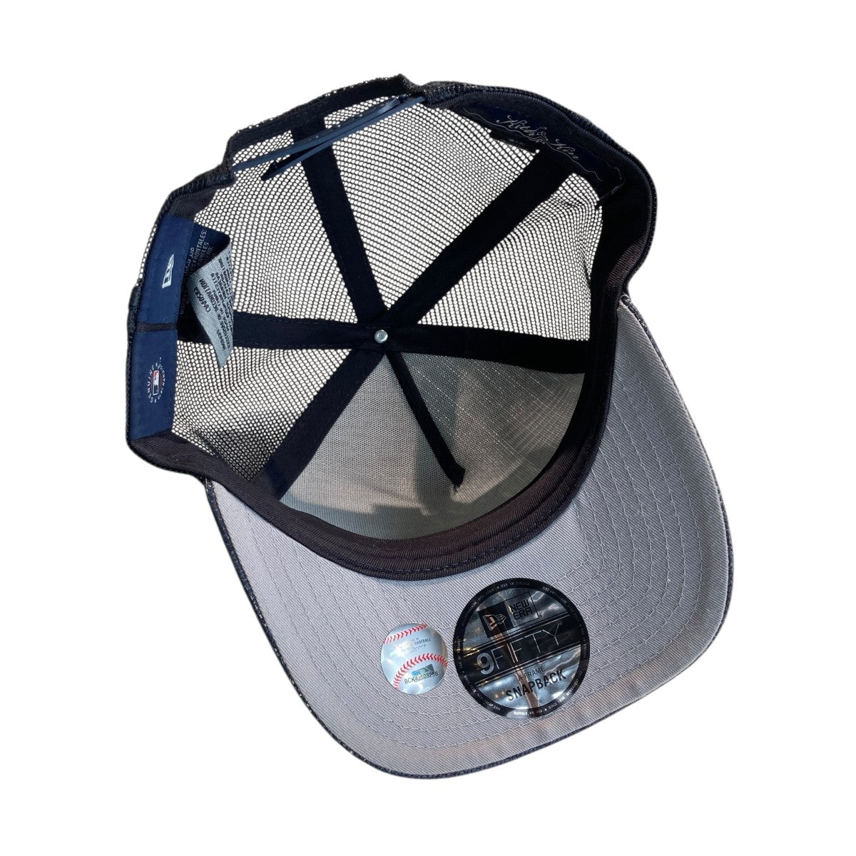 KITH(キス) New York Yankeesメッシュキャップ25-095-060-0022-2-0 25