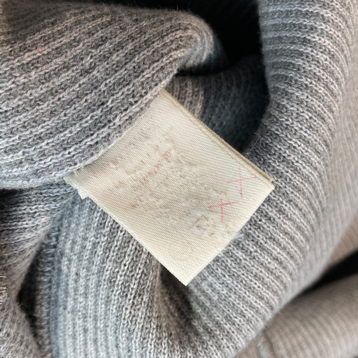 堕*使様 Louis Vuitton グレー ジップアップパーカー LOUIS VUITTON(ルイヴィトン) ジップパーカー グレー サイズ S｜【公式