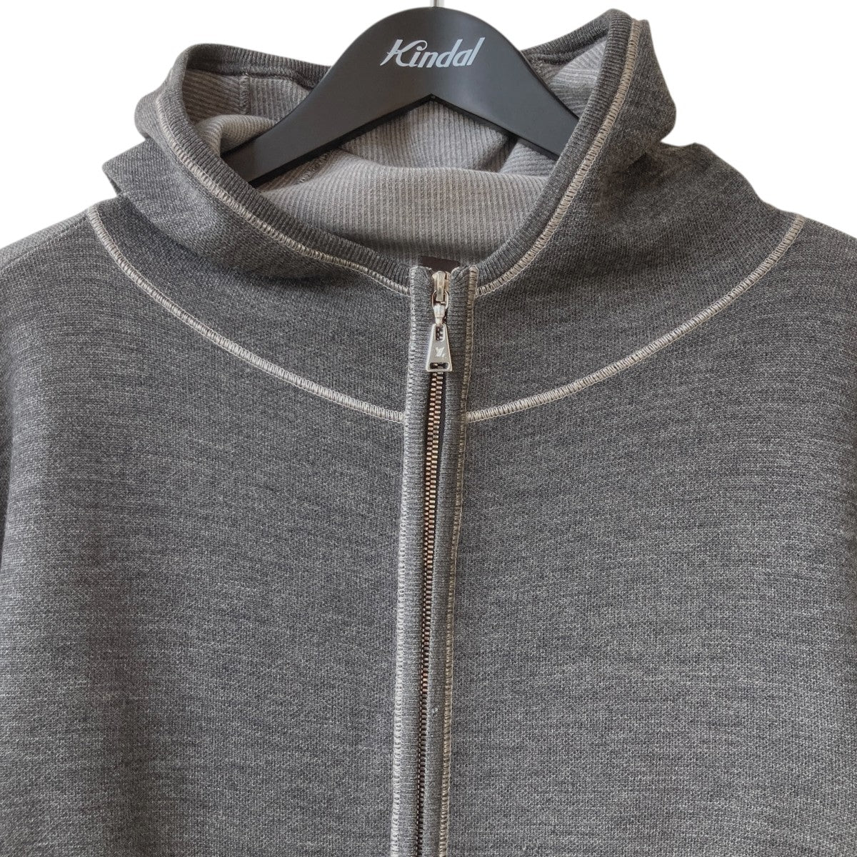 堕*使様 Louis Vuitton グレー ジップアップパーカー LOUIS VUITTON(ルイヴィトン) ジップパーカー グレー サイズ S｜【公式