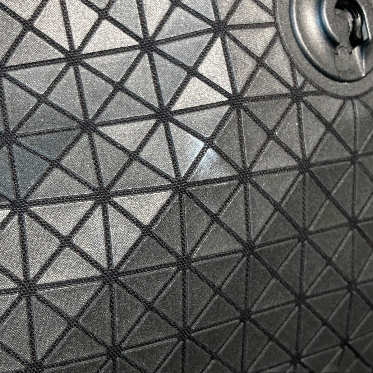 BAO BAO ISSEY MIYAKE(バオバオイッセイミヤケ) KUROショルダーバッグ