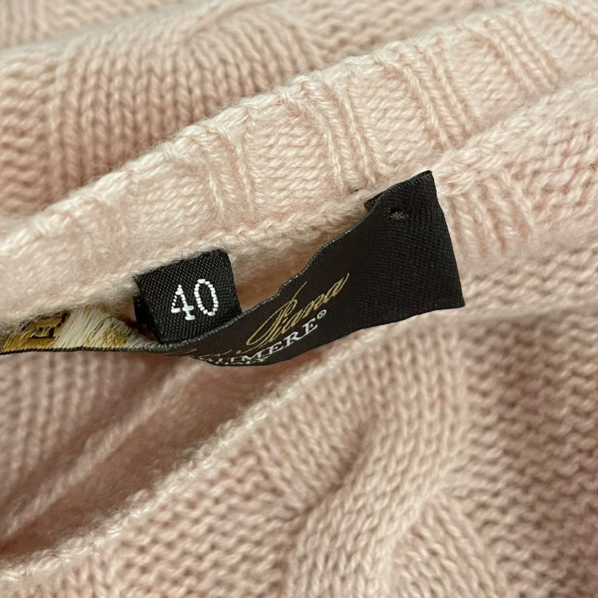 Vネックニットfae5651