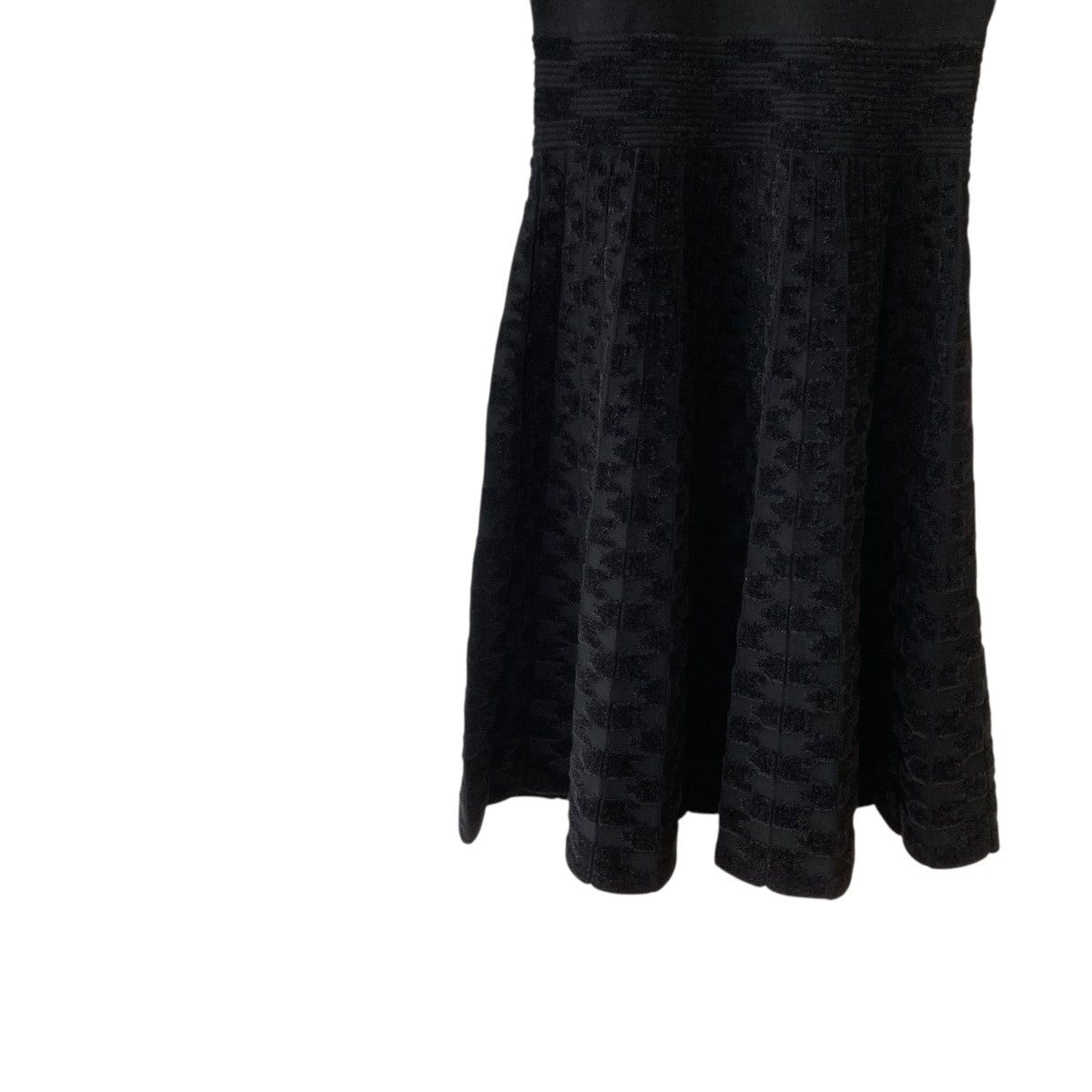 EMPORIO ARMANI ジャガードワンピース 古着・中古-4枚目のアイテム画像