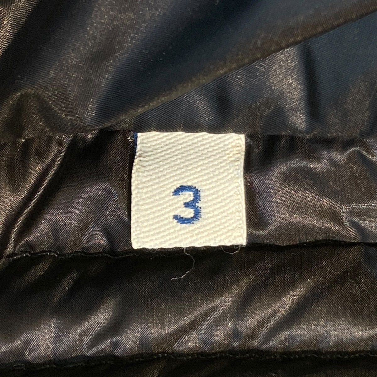 MONCLER DEBISE GIUBBOTTOレザージャケット 古着・中古-5枚目のアイテム画像